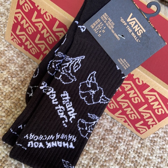 Vans “Off The Wall” socks - Picture 2 of 16